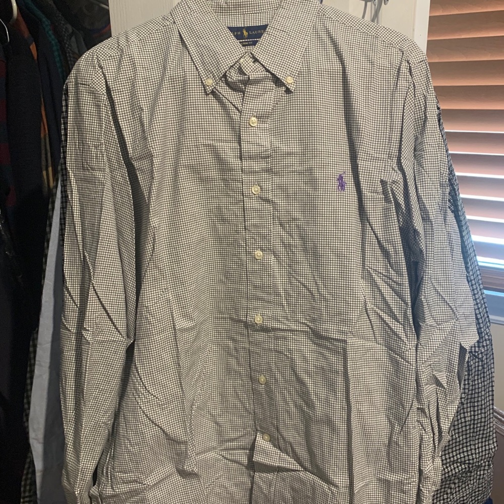 *EVERYTHING MUST GO* Polo RL button down size 16